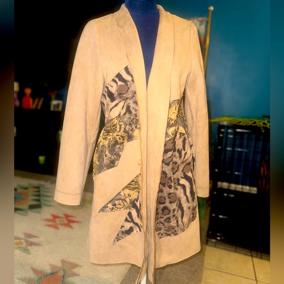 Donna White Suede Jacket size M - Picture 1 of 7